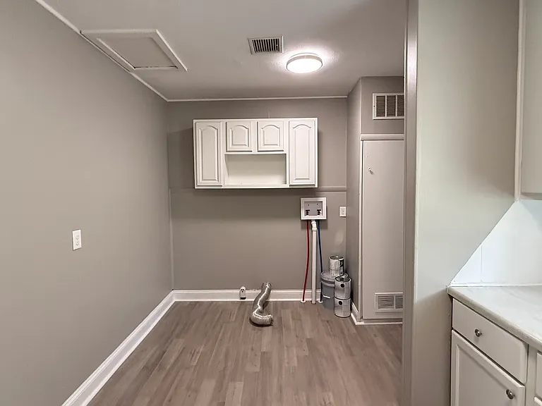 6590 N Kingman St — Photo 13