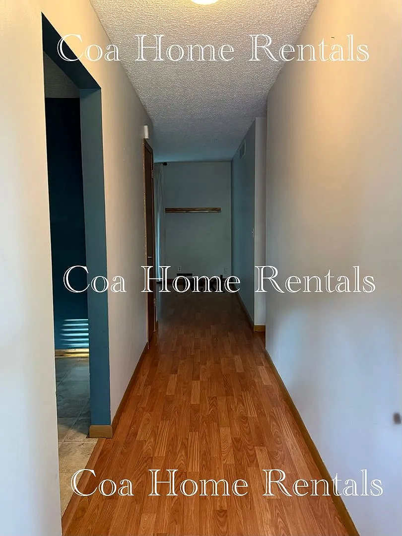 Great West side location — Photo 4