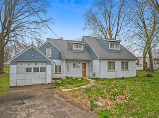 1384 Moler Rd, Columbus, OH 43207