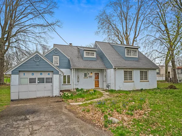 1384 Moler Rd, Columbus, OH 43207