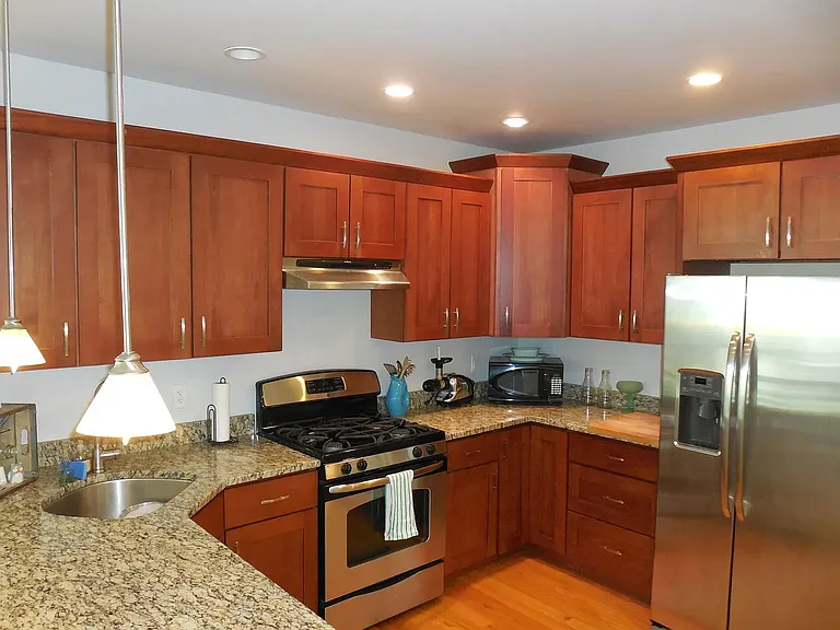 84 Tower St #1 — Photo 6