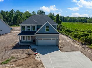 350 Hardison Rd, Holly Ridge, NC 28445