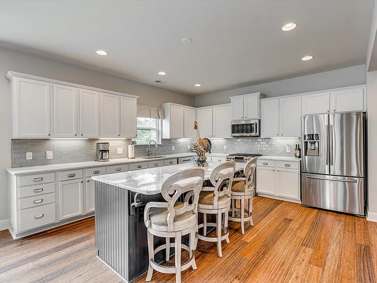1007 Kaiser Way — Photo 10