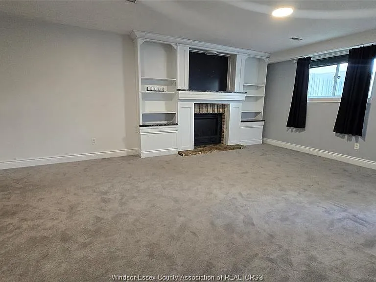 3418 Deerbrook Dr #LOWER — Photo 11