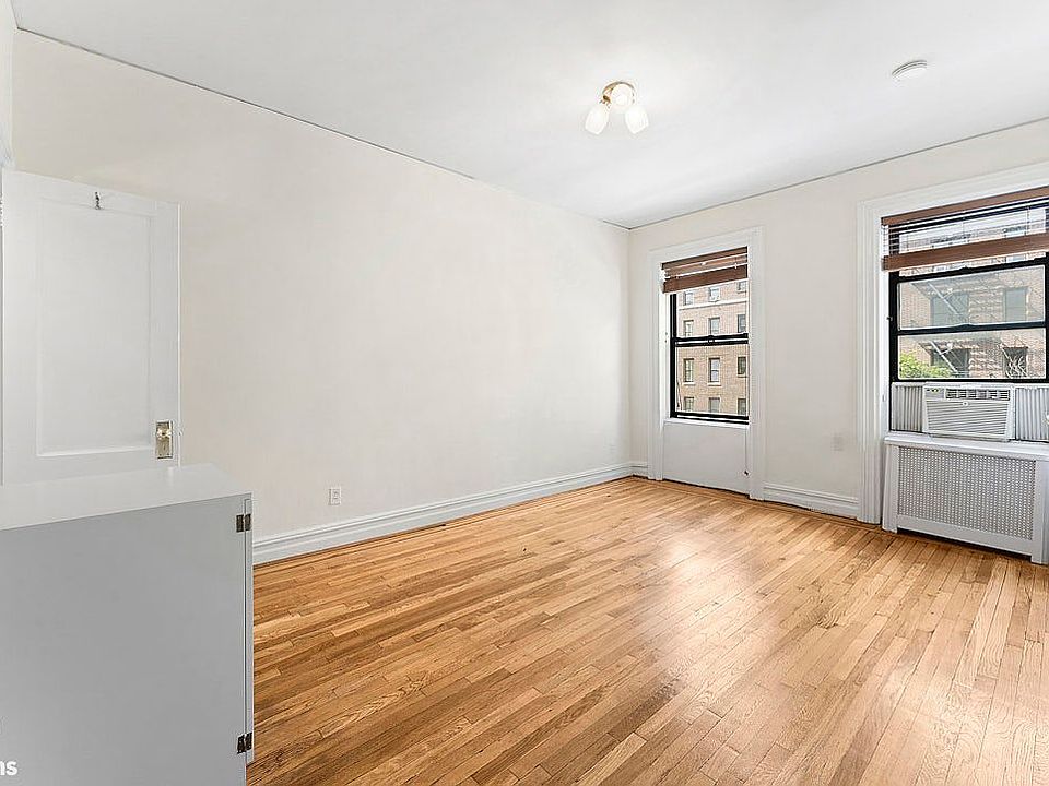 1st image of 242 8th Ave APT 4F