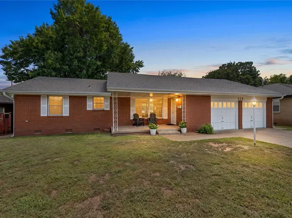 328 Tullahoma Dr, Edmond, OK 73034