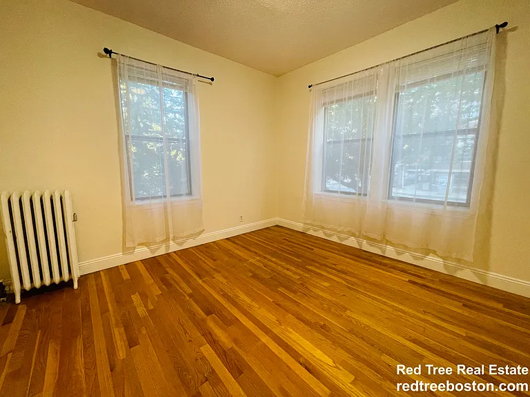 313 Summit Ave — Photo 5