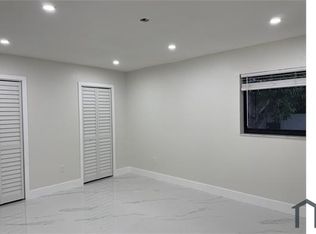 809 NW 97th St #809, Miami, FL 33150