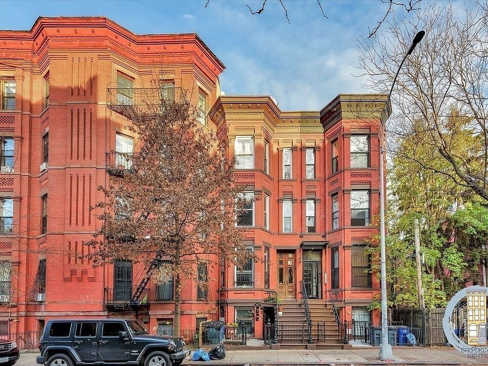 1st image of 405 Franklin Ave #2RR
