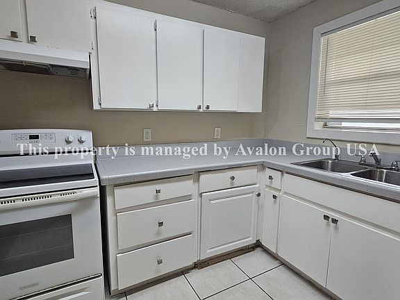 4th image of 9235 Devonshire Blvd
