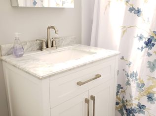 832 W George St APT GF, Chicago, IL 60657