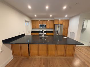 301 Paine Ct, Chestnut Hill, MA 02467