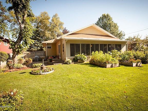 3 Season Porch
