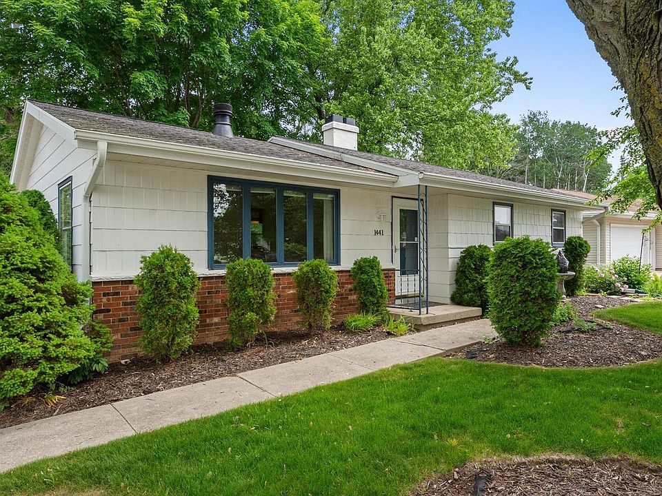 1st image of 1441 Lee CIRCLE