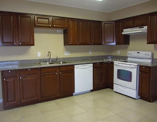 1st image of 4706 Travertine Dr