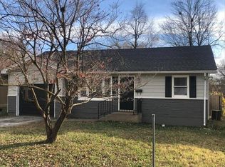 1430 E McGee St, Springfield, MO 65804