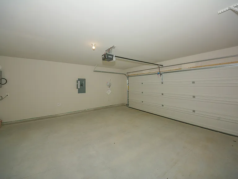 13156 Zion Dr — Photo 17