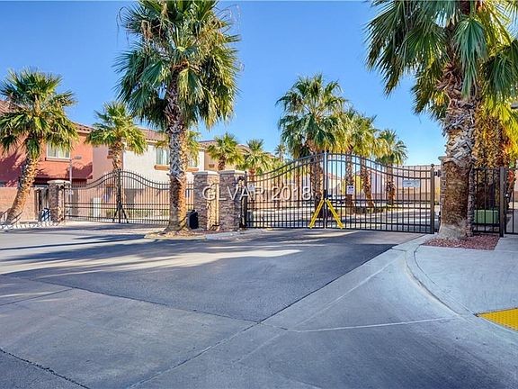 4th image of 8913 Cambridge Glen Ct