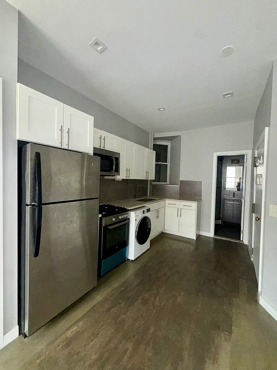Building Photo - 291 Pleasant Ave #1A