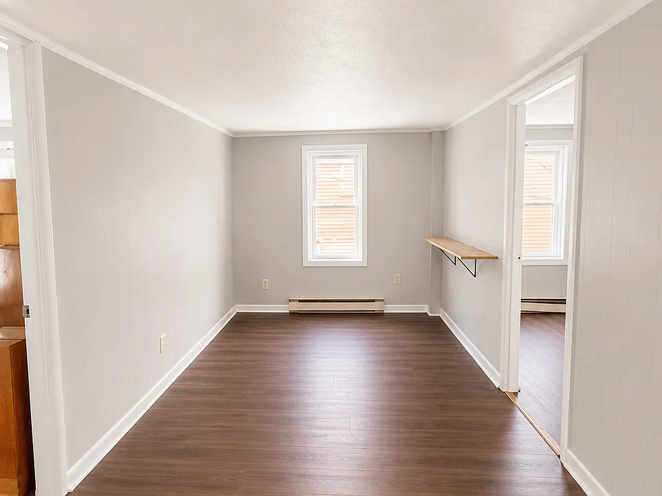 1187 Putnam Pike #2L