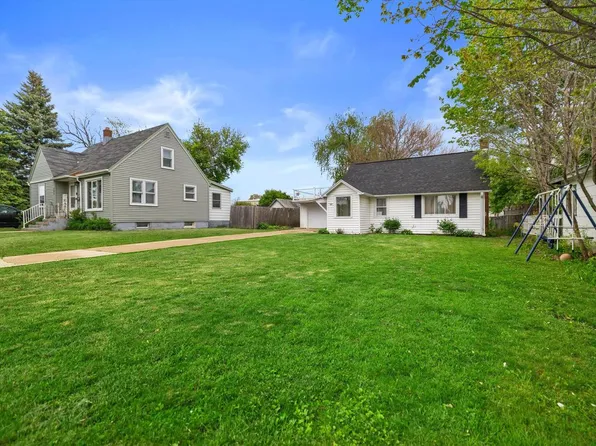 207 S Harrison STREET, Delavan, WI 53115