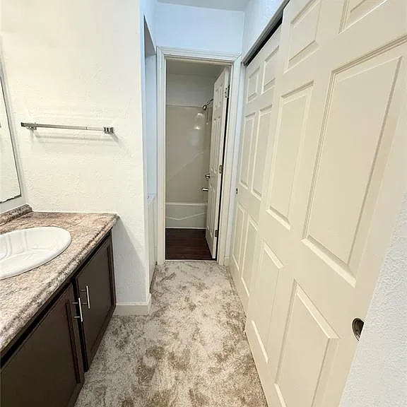 122 Ashley Dr — Photo 15