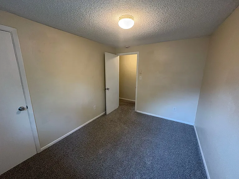 3550 Butternut Dr — Photo 16