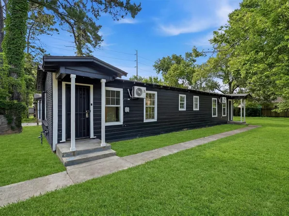 8034 Record St #B, Houston, TX 77028