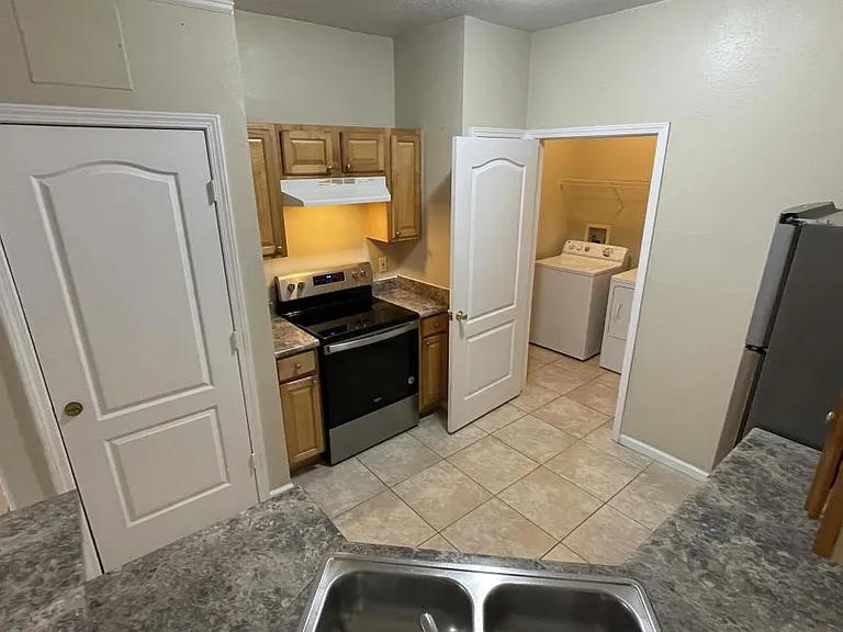 17954 Villa Creek Dr — Photo 5