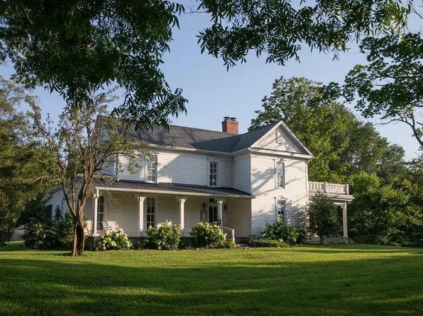 2111 Hoovers Rd, Duck River, TN 38454