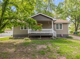 3406 64th St, Urbandale, IA 50322