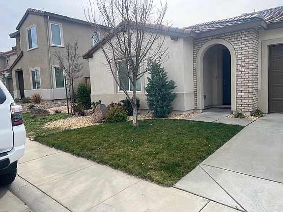 3rd image of 589 Chiselville Ln
