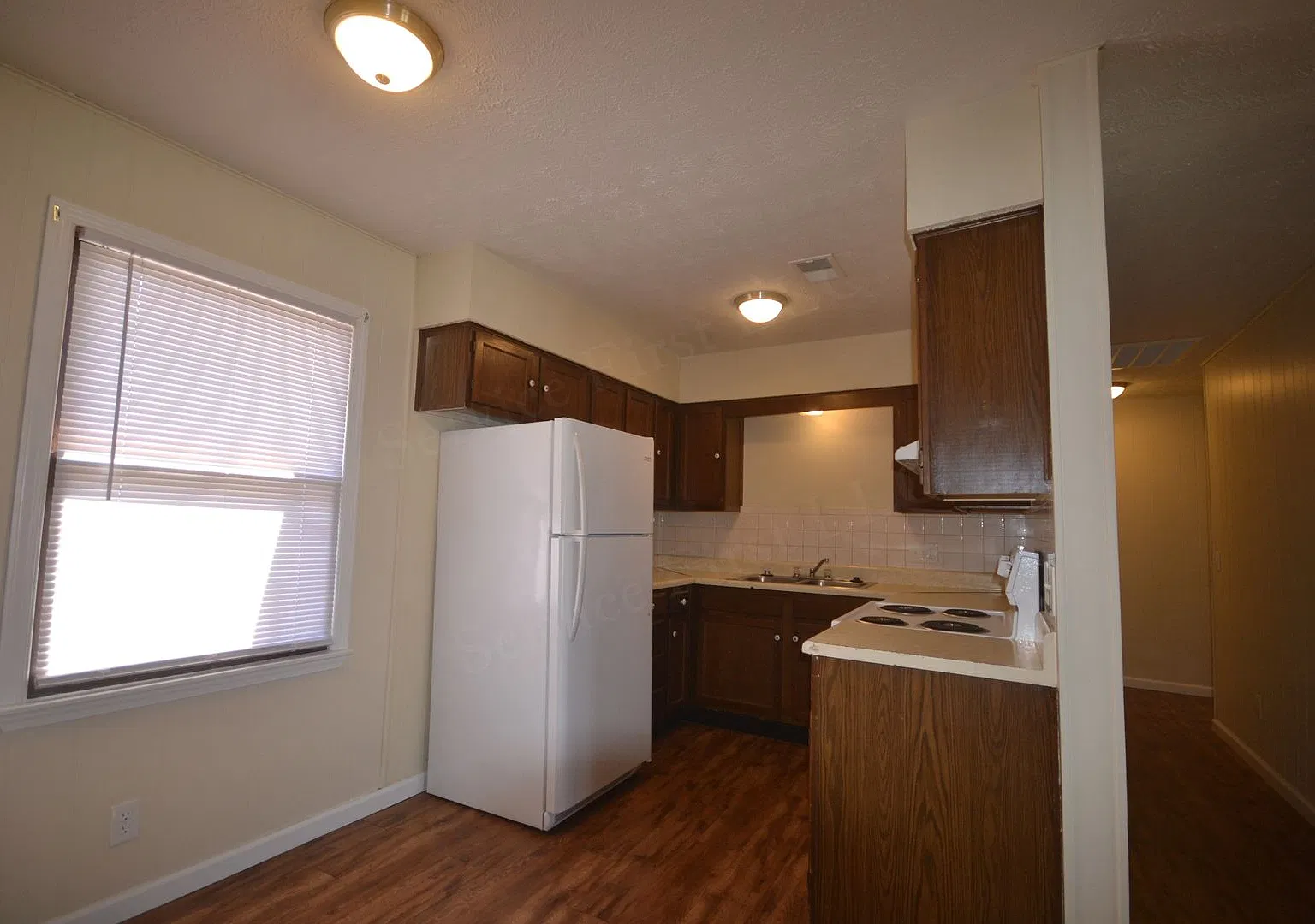 South Street Apartments — Photo 4