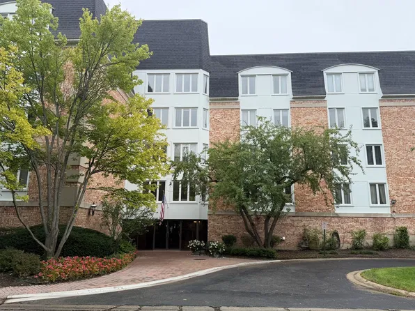 200 Lake Blvd APT 438, Buffalo Grove, IL 60089