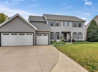 2071 Carlisle St, Algonquin, IL