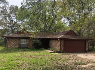 227 Jenkins Rd, Huntsville, TX 77320