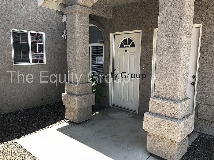 1st image of 2921 S Sallee Ct