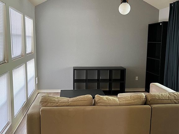 3rd image of 2311 W Nueces St #301