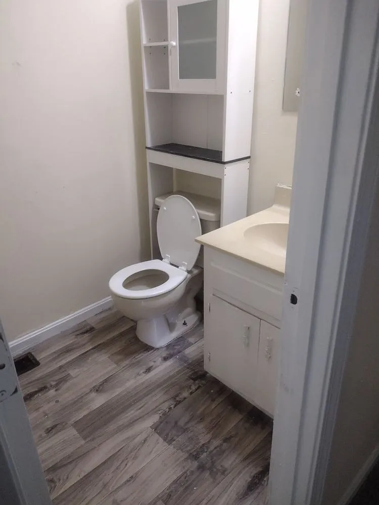 167 Glen Hill Drive - Duplex — Photo 2
