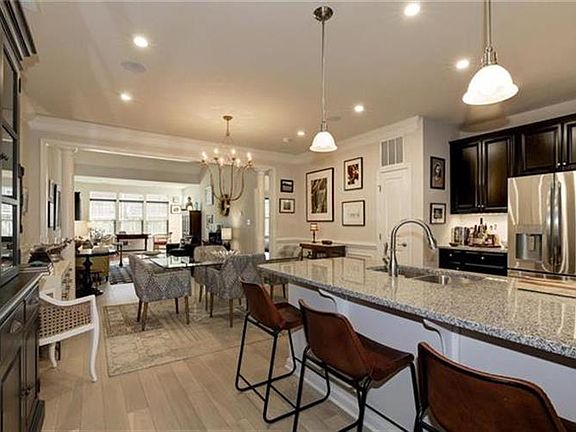 4th image of 2294 Emanuel Ct