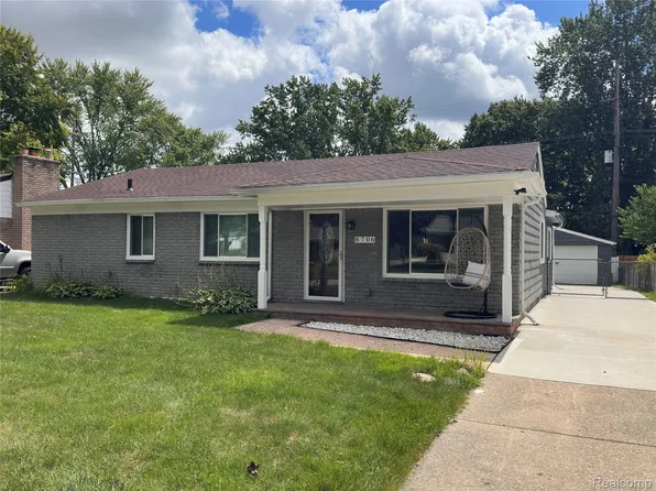 8706 Cologne Dr, Sterling Heights, MI 48314