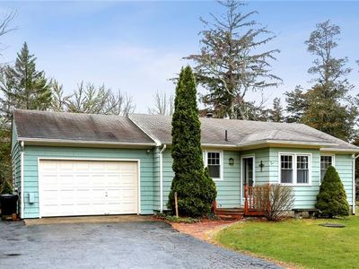 354 Ross Hill Rd, Charlestown, RI, 02813