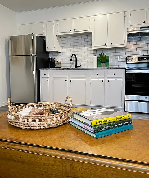 157 Crocker Ln — Photo 3
