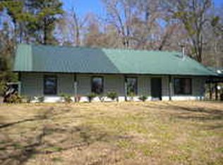 158 Rogers Rd, Converse, LA 71419