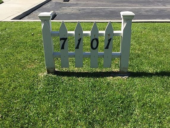 4th image of 7101 Oso Ave Unit 3