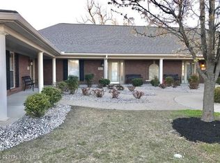 7017 Adeno Way, Louisville, KY 40291