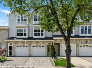 78 Sperry Pl, Staten Island, NY 10312