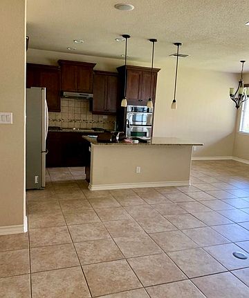 5th image of 18410 Muir Glen Dr