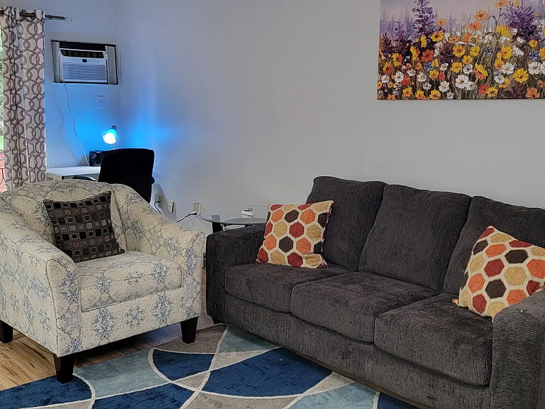 3 Strawberry Bank Rd #6 — Photo 2