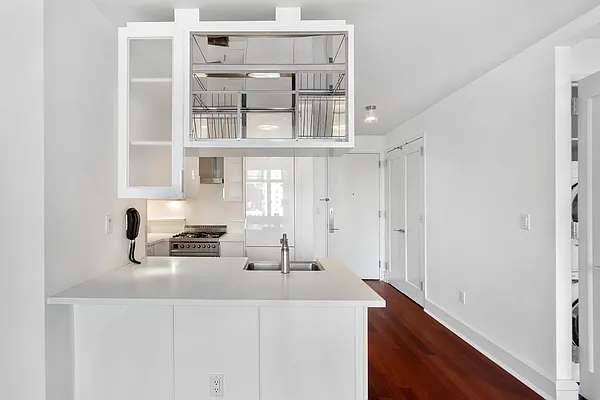 Rented by Compass | media 17